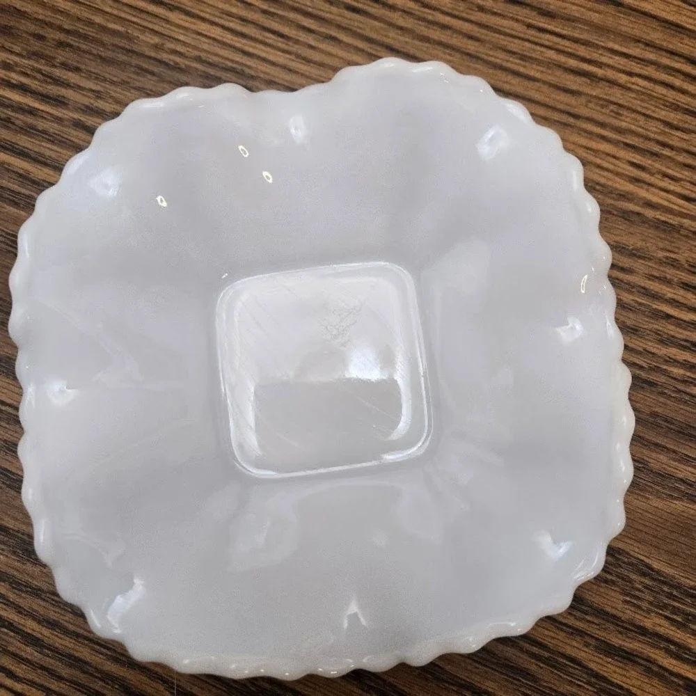2 Hazel Atlas 1930's Mild Glass Square Dish Diamond Quilt Pattern 5